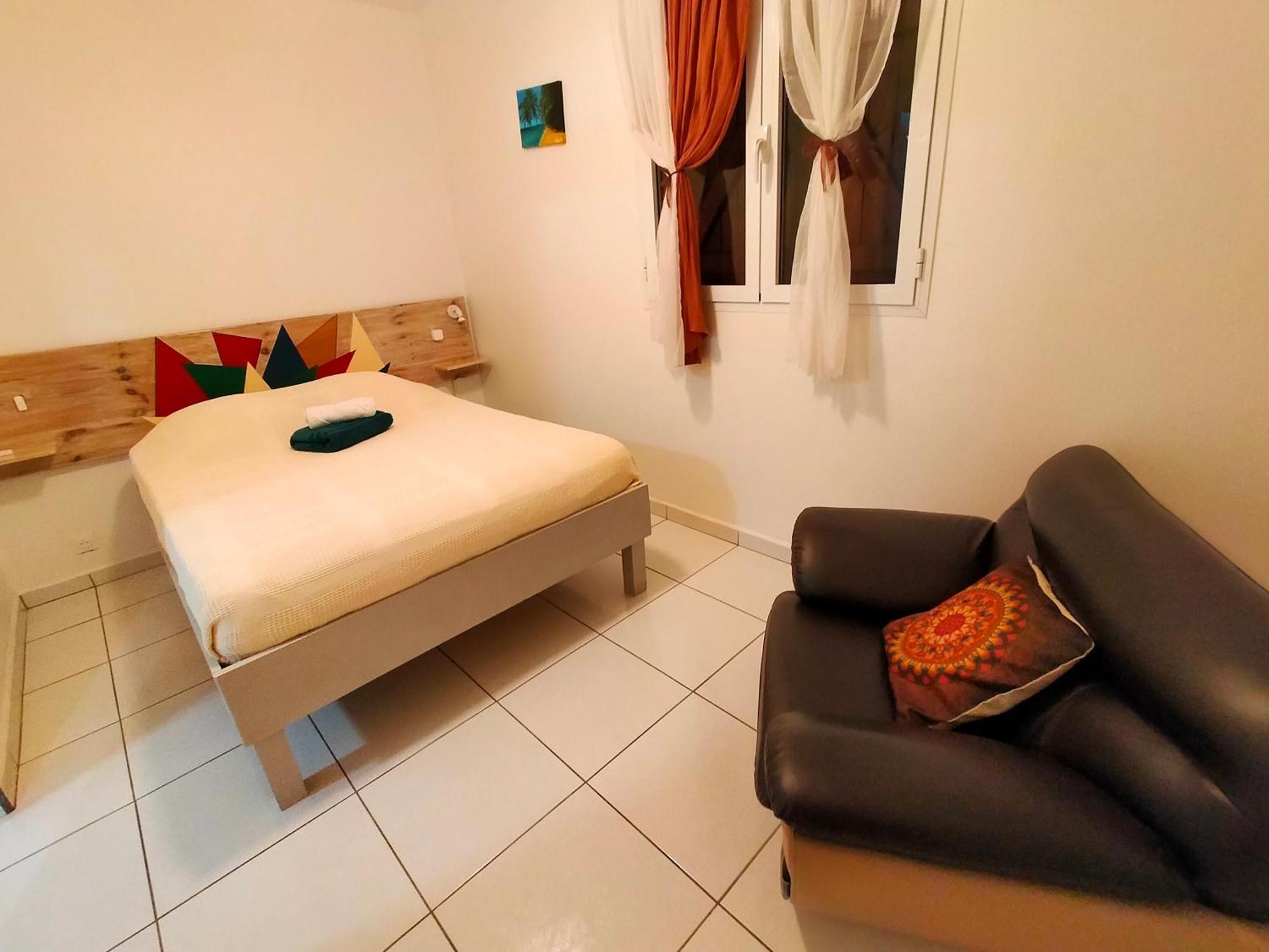 Les Naiades Apartment Goyave Bagian luar foto
